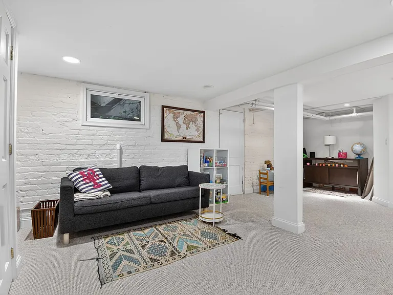 3005 McKinley St NW — Photo 27