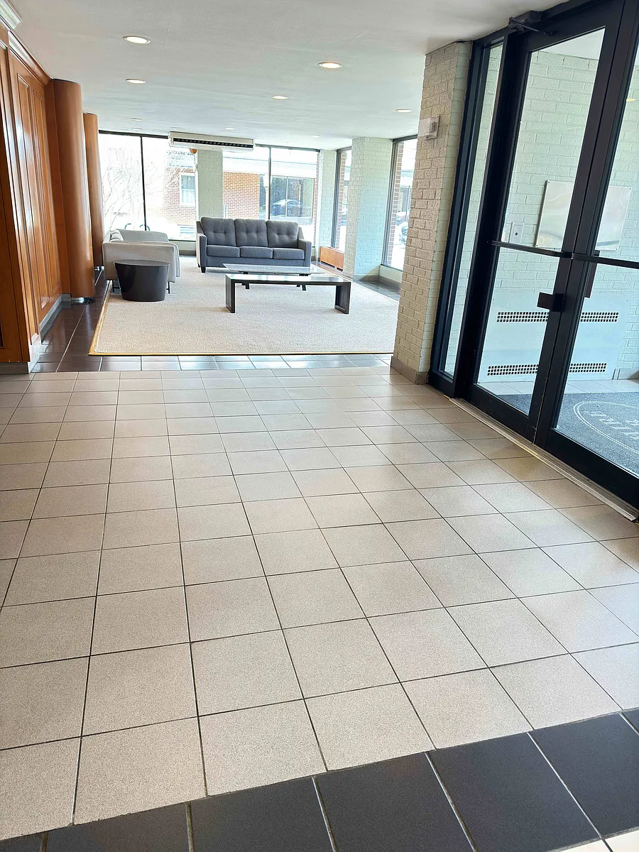 Building Photo - 1666 Bell Blvd #342