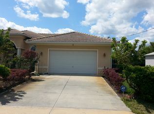 1 Buttermill Dr, Palm Coast, FL 32137