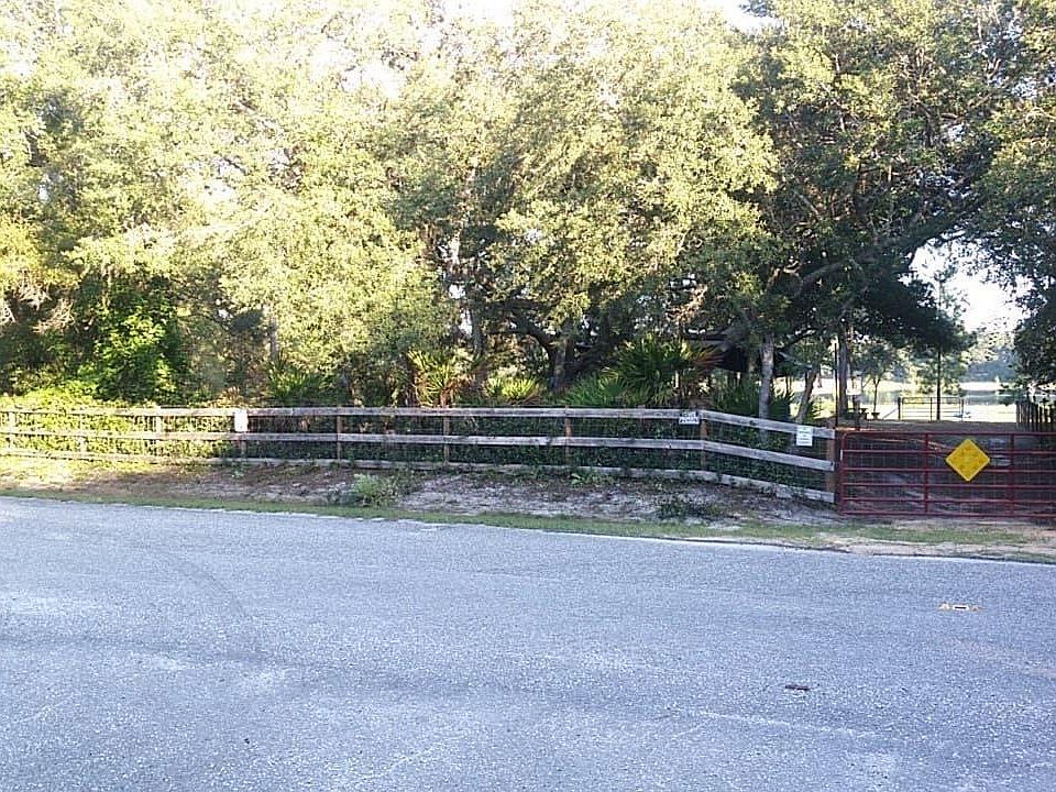 2nd image of 0 SE Fisher Way Loop