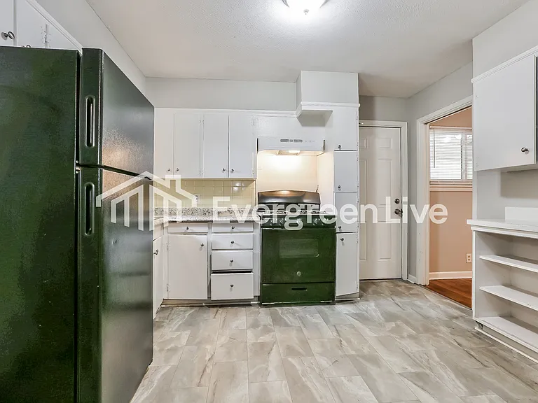 22 Glenmere Dr — Photo 9
