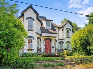 19 Canada St, Hamilton, ON L8P 1N8
