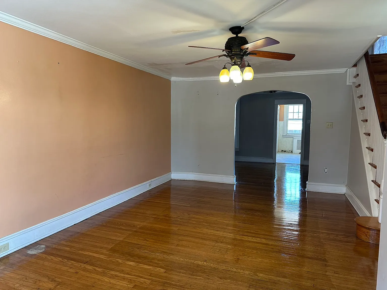 3 bed, 1408 sqft, $1,700 — Photo 1