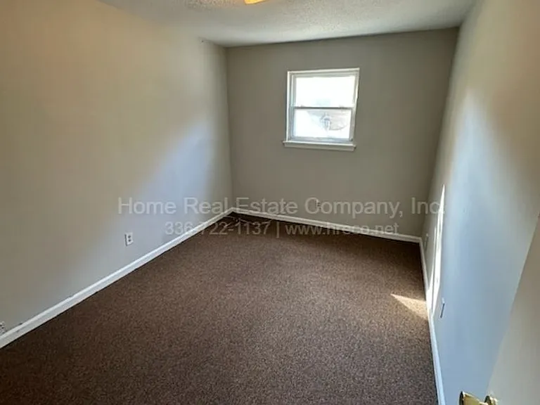 151 Westdale Ave #C — Photo 4
