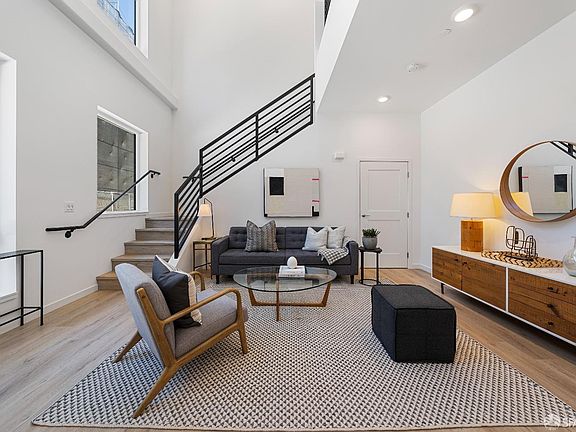 4th image of 52 Kirkwood Ave #101