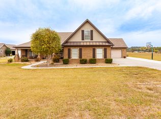 1496 Craigs Chapel Rd, Greenback, TN 37742