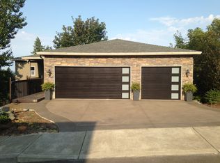 9212 SE Johns Ct, Happy Valley, OR 97086