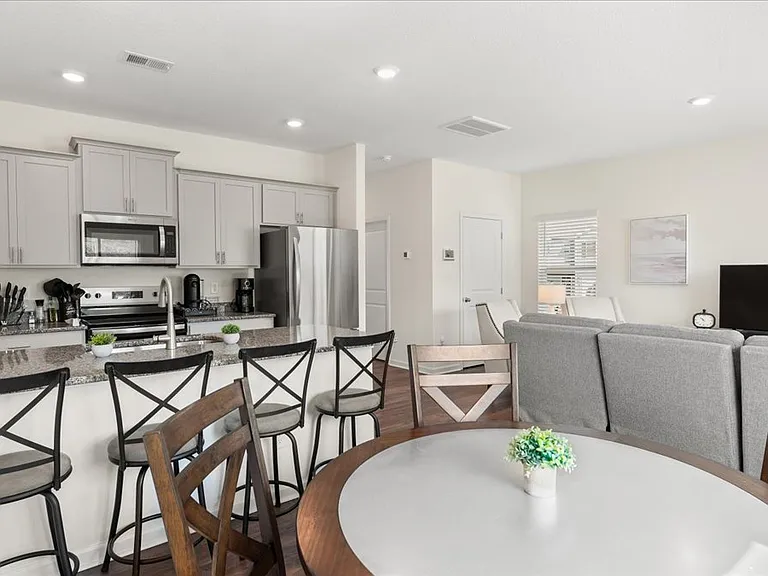 3416 Tyee Crossing Way #3416 — Photo 9