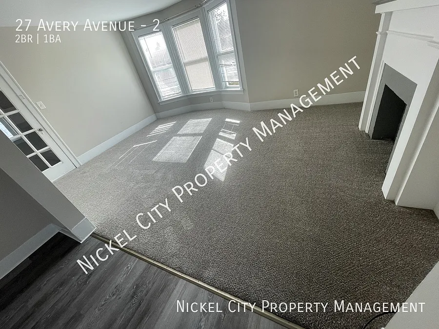 27 Avery Avenue Upper — Photo 4
