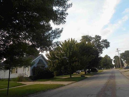 2nd image of 1306 5th Ave
