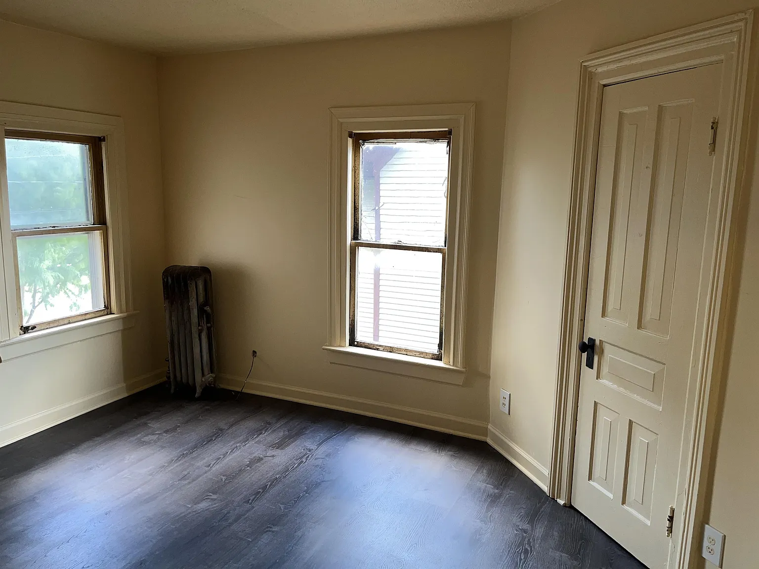Ionia - Apt 5 — Photo 4