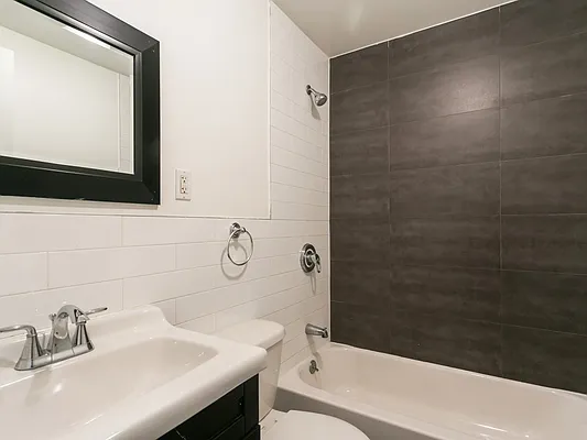 Rented by MNS | media 42