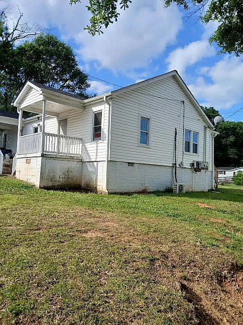 Outside of House - 26B Arch St