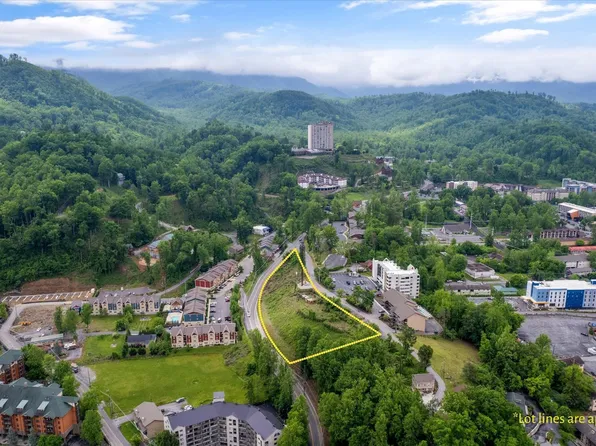 0 Cherokee Orchard Rd Lot 2, Gatlinburg, TN 37738