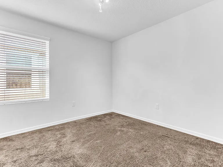 2274 Centerra Loop — Photo 15