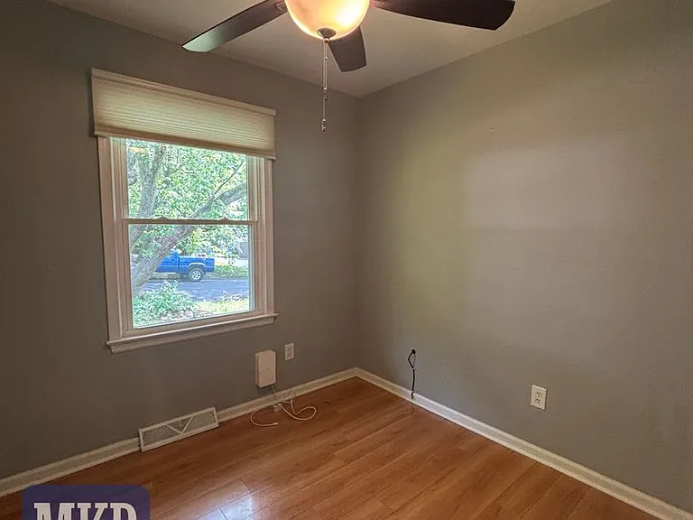 4706 Casper Dr NE — Photo 18