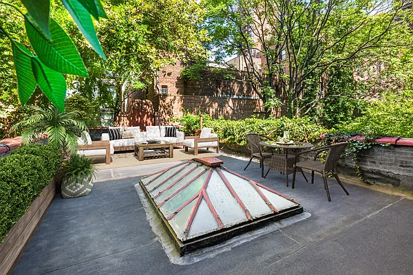 Rented by Douglas Elliman | media 1