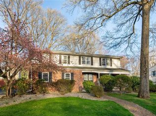 126 Constitution Dr, Orangeburg, NY 10962