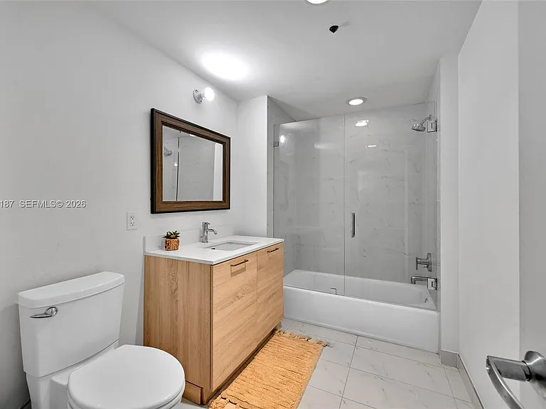 16385 Biscayne Blvd #1020 — Photo 25