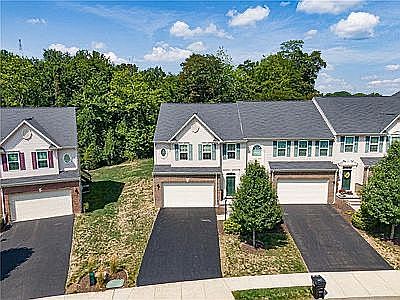 End Unit Side Yard