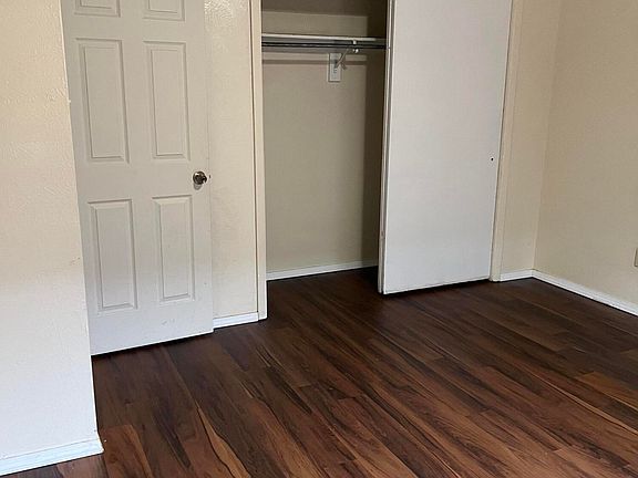 3rd image of 540 Ortiz Dr SE