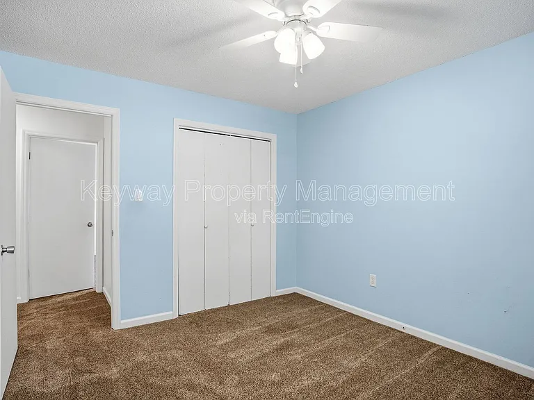 3420 Linderwood Dr — Photo 16