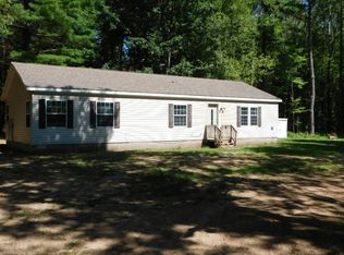 1628 E Kent Rd, Rothbury, MI 49452