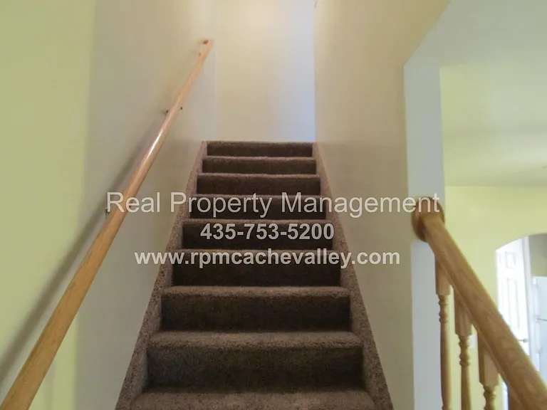 21 Somerset Pl — Photo 7