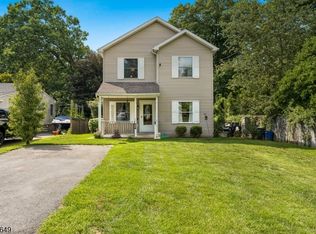 2 Elizabeth Pl, Denville Twp., NJ 07834