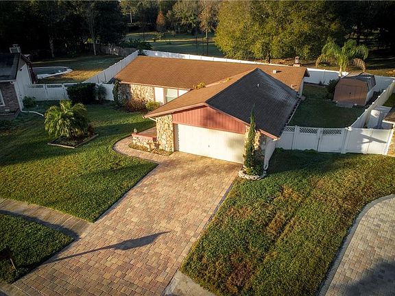 4th image of 15522 Timberline Dr