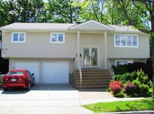 3764 Oceanside Rd E, Oceanside, NY 11572
