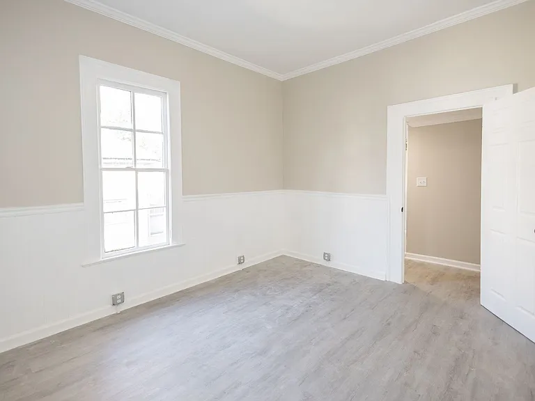 205 W Cherry St — Photo 20