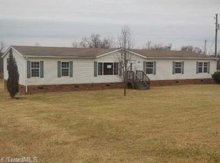 219 Gentlemans Ridge Rd, Pelham, NC 27311