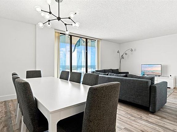 2nd image of 18181 NE 31st Ct #Penthouse Cu-10