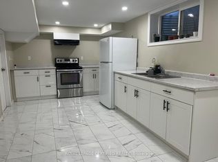 531 Scenic Dr, Hamilton, ON L9C 1G9