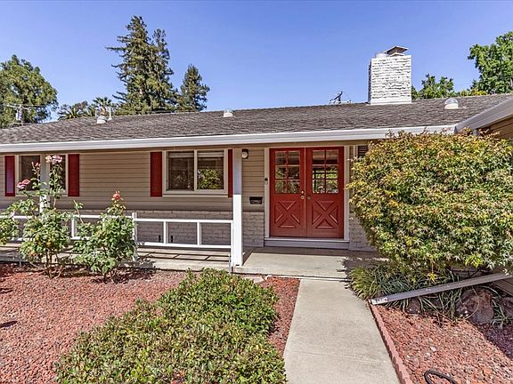 3rd image of 1219 Elderberry Dr