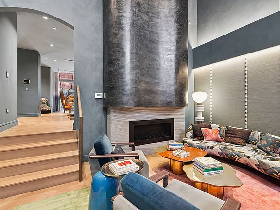 3rd image of 60 Beach St #Townhouse 1