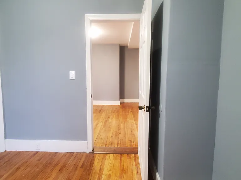 27 Phillips Ave #2 — Photo 8