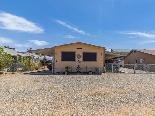 8290 S Smoketree Ln, Mohave Valley, AZ 86440