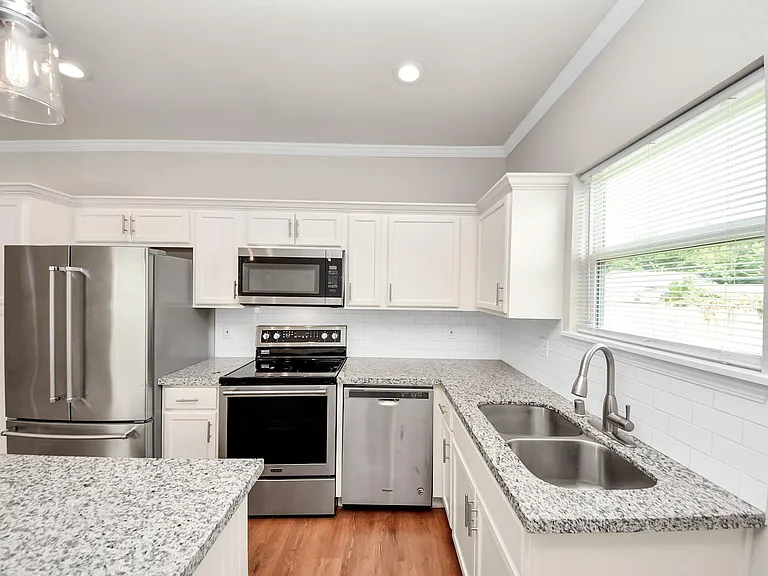 3703 Lila St — Photo 16