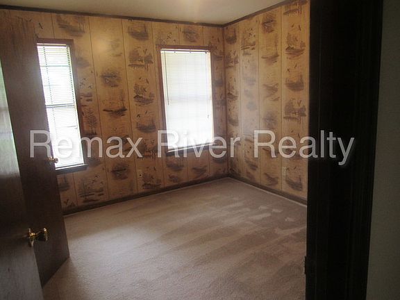 4th image of 2609 Carrington Dr