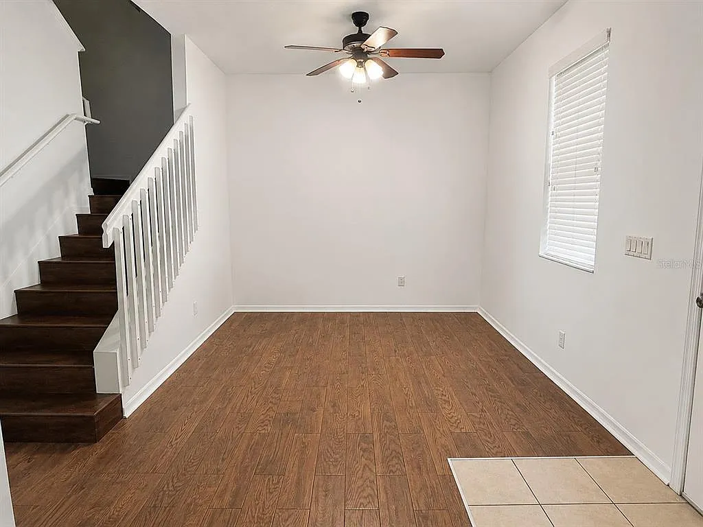 3 bed, 2.5 bath, 1550 sqft, $2,000 — Photo 3