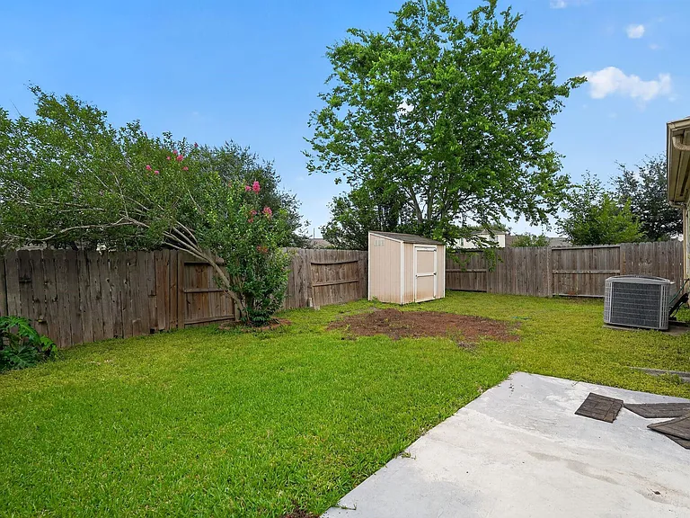 20114 Larkspur Lndg — Photo 30