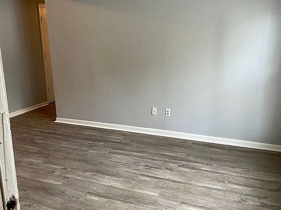 2nd image of 329 W Highland St APT 10