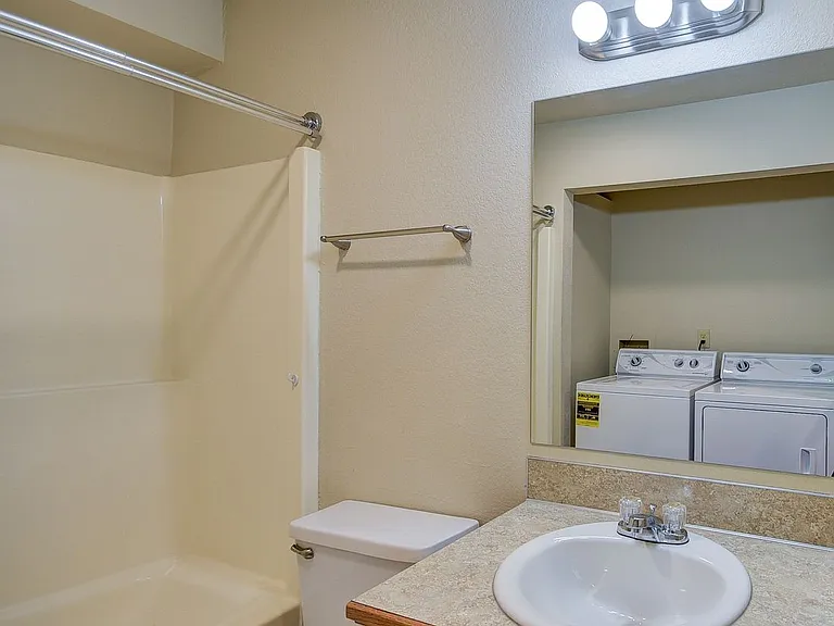 M0832 Arbor Terrace Apartments — Photo 17