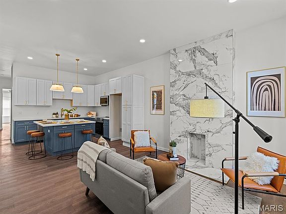 2nd image of 4258 Swan Ave