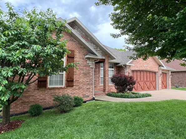 4442 S Appleton Drive, Springfield, MO 65810