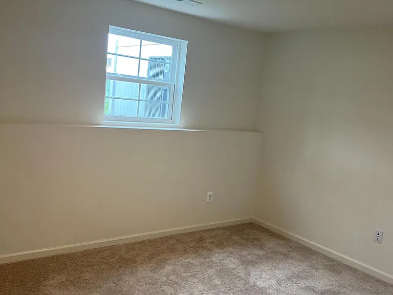 18 Clifton Mnr — Photo 9