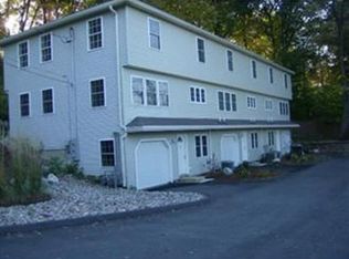 52 Montville St, Chicopee, MA 01013