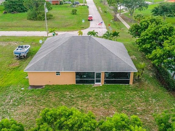 5th image of 1014 NW 18th Ave
